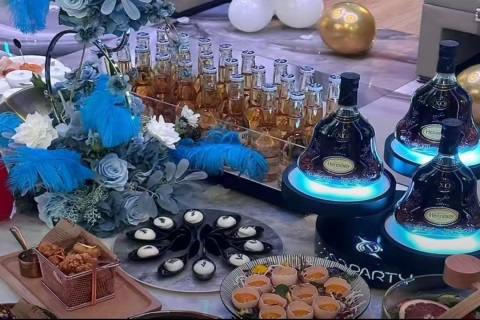 嘉峪关夜总会招聘,嘉峪关KTV招聘信息,本地多场团队合作优势